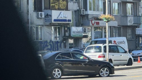 Катастрофа на Централната спирка до Бургаския свободен университет - E-Burgas.com