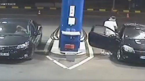 Инцидент на бензиностанция в София: служител изгаси цигарата на клиент с пожарогасител - E-Burgas.com