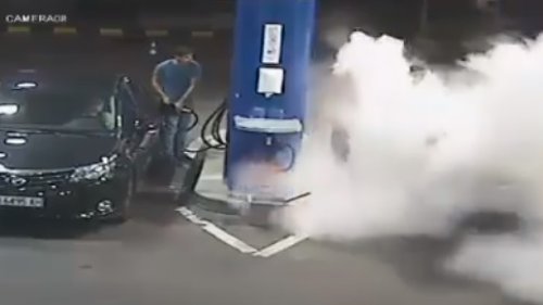 Инцидент на бензиностанция в София: служител изгаси цигарата на клиент с пожарогасител - E-Burgas.com