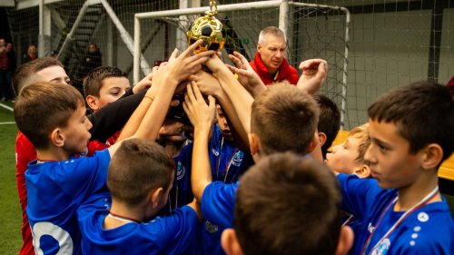 Бургаските деца от Черноморец със злато от „Кронос Къп“ 2025 - E-Burgas.com