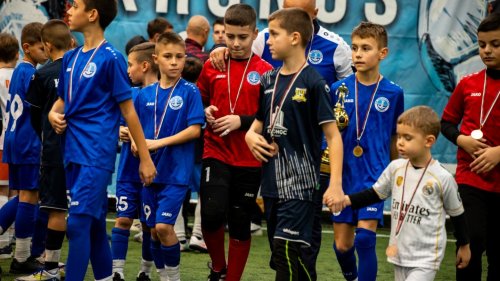 Бургаските деца от Черноморец със злато от „Кронос Къп“ 2025 - E-Burgas.com