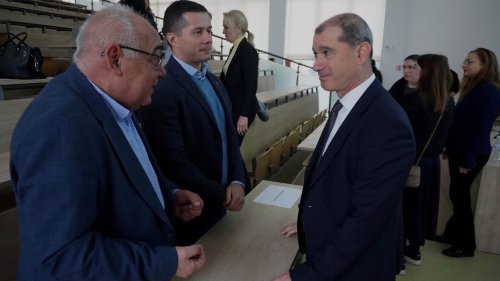 БДУ отваря нови специалности и затяга връзката с общините за кампания 2026/2027 - E-Burgas.com