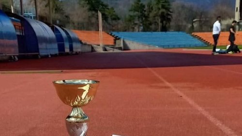 ОУ “П. Р. Славейков” отново на върха зонални шампиони след пълен разгром на конкуренцията - E-Burgas.com