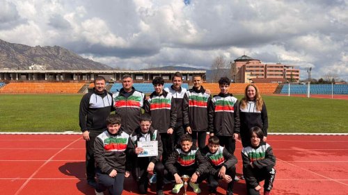 ОУ “П. Р. Славейков” отново на върха зонални шампиони след пълен разгром на конкуренцията - E-Burgas.com