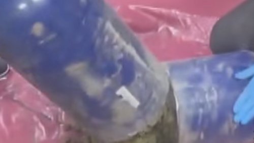 БЪЛГАРСКА КОЛА ХВАНАТА С ДРОГА В ТУРЦИЯ: 24,5 КГ ТРЕВА СКРИТА В РЕЗЕРВОАРИ - E-Burgas.com