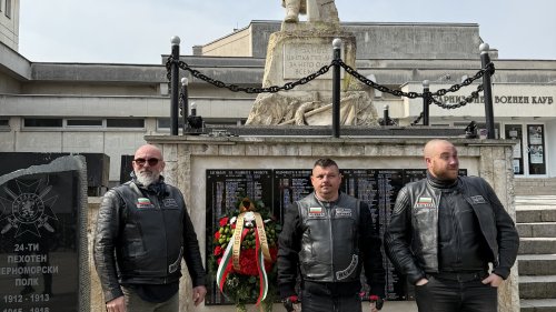 „Пътят на свободата“ изпълни Бургас – стотици мотористи почетоха 3 март - E-Burgas.com