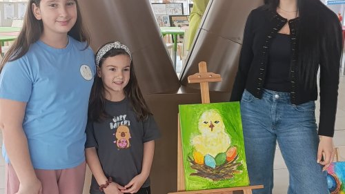 Деца от Бургас рисуват доброта: великденски пленер обедини училища и академия в кауза за възрастните - E-Burgas.com