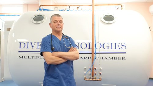 Проф. д-р Христо Бозов в хипербарната медицина – опит, позиция и реална практика - E-Burgas.com