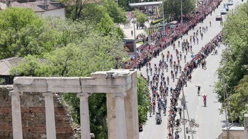 Giro d’Italia превърна България в сцена пред 800 милиона зрители: история, която доскоро звучеше невъзможно - E-Burgas.com