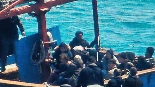 Арест в морето край Синеморец! Гранична полиция спря кораб с мигранти край нос Резово - E-Burgas.com