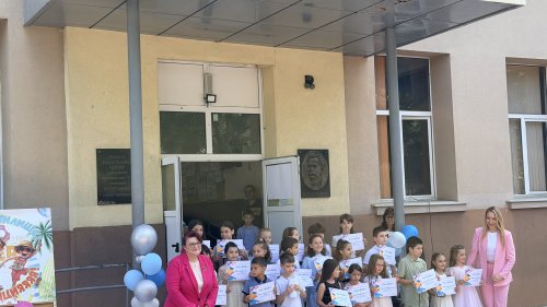 Когато традицията отстъпи място на административното решение: какво всъщност се случва около Крайморие и Славейковото училище - E-Burgas.com
