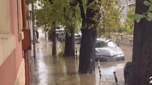 София потъна след летен дъжд. Центърът на столицата се превърна в плитка река - E-Burgas.com