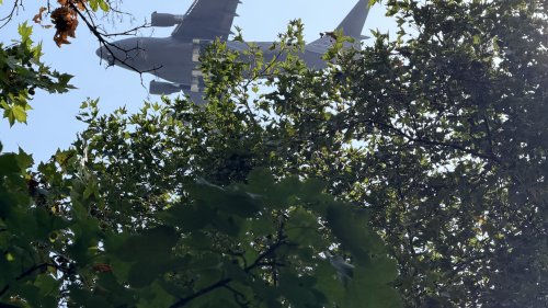 Американски военен гигант C-17 кацна на летище Бургас - E-Burgas.com