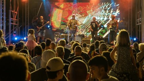 ROCK DOG взриви Бургас: Милена и Звезди превърнаха Пантеона в сцена за голям рок концерт - E-Burgas.com