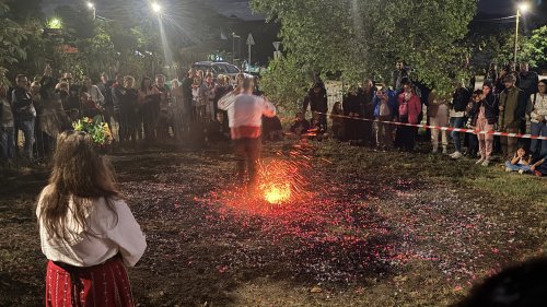 Борби, странджански песни и нестинарски танци събраха Димчево на празника на селото - E-Burgas.com