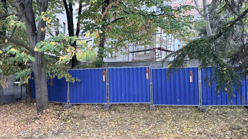 Напуканата стена на ул. „Морска“ 12: кой проектира укрепването и кой гарантира безопасността? - E-Burgas.com